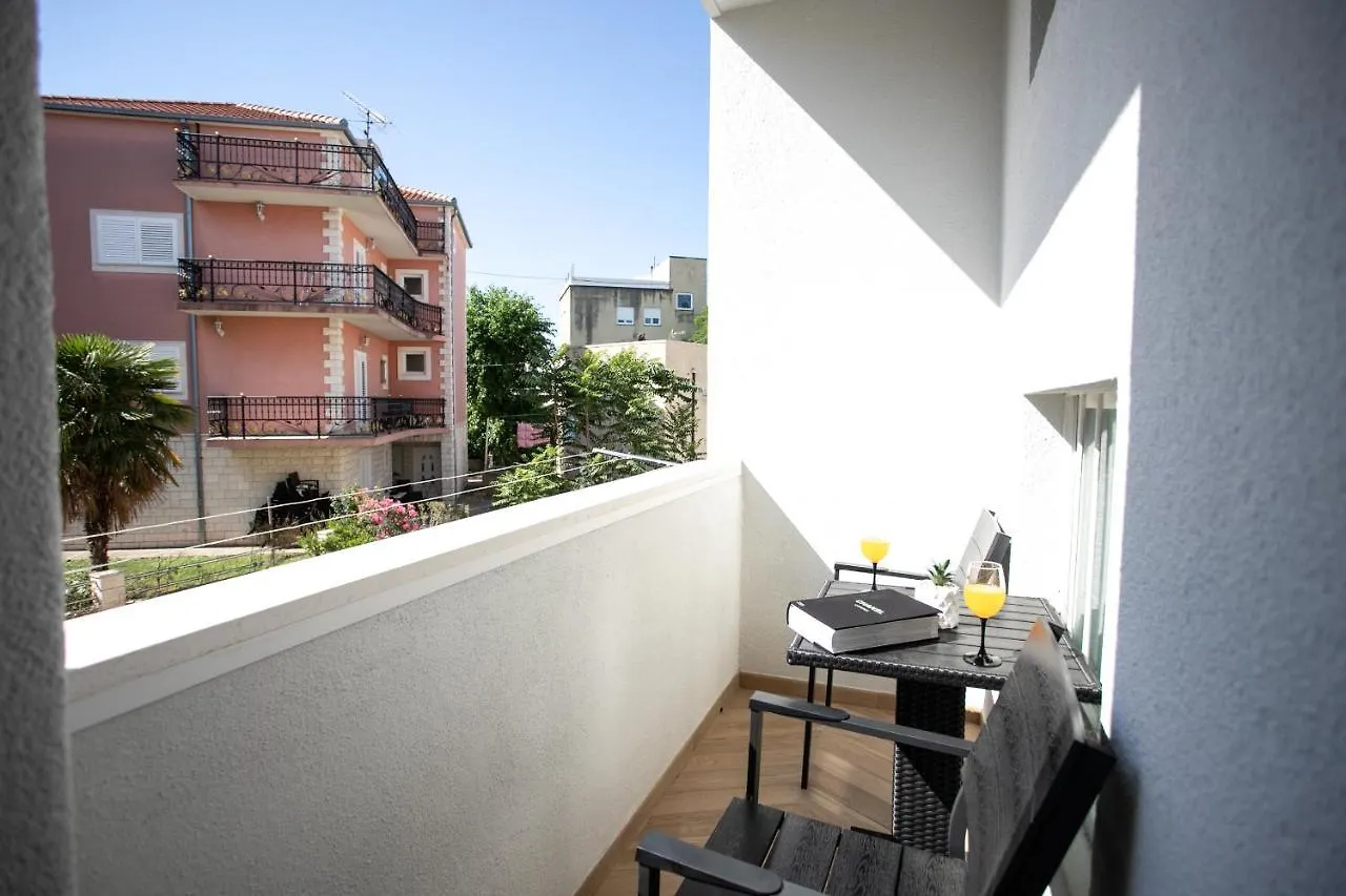 Prestigious Downtown Apartment Spalato